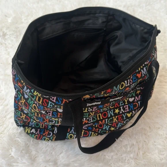 ❌SOLD❌Disney Mickey Mouse Bag - Picture 8 of 8
